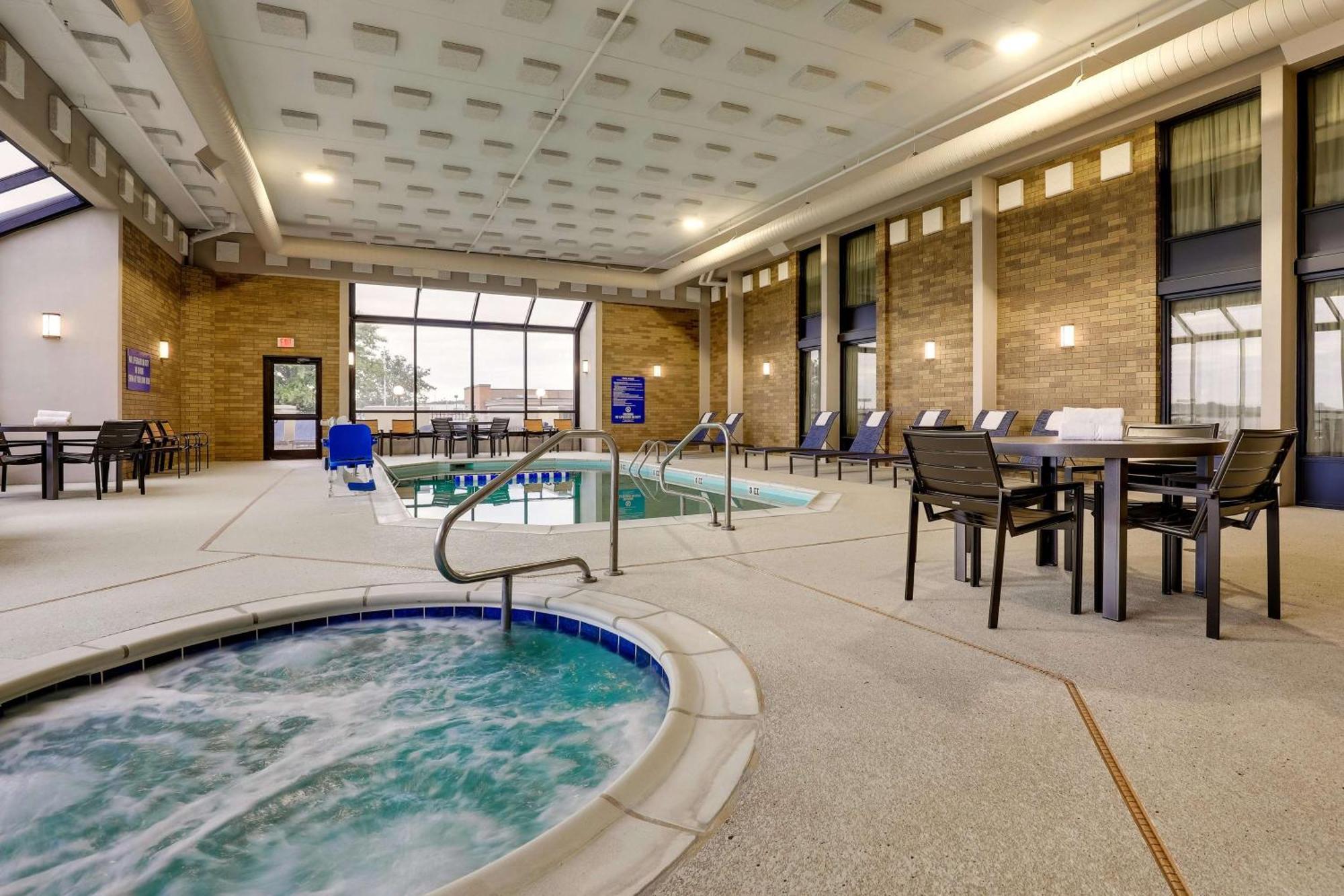Drury Inn & Suites Cape Girardeau Exteriér fotografie